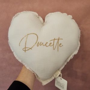 Coussin cœur Cloud powder Babyshower