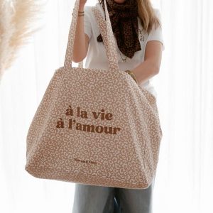 Cabas XXL Léopard Beige nude À LA VIE À L&rsquo;AMOUR