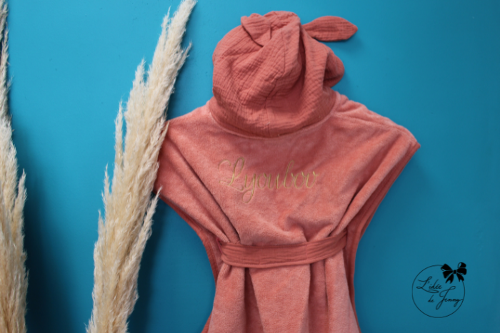 Poncho brodé – Image 4