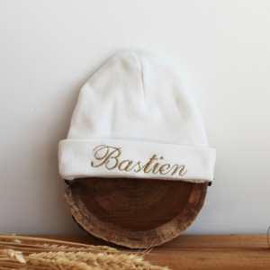 Bonnet de naissance
