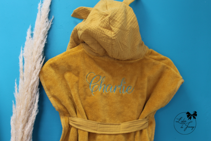 Poncho brodé – Image 6