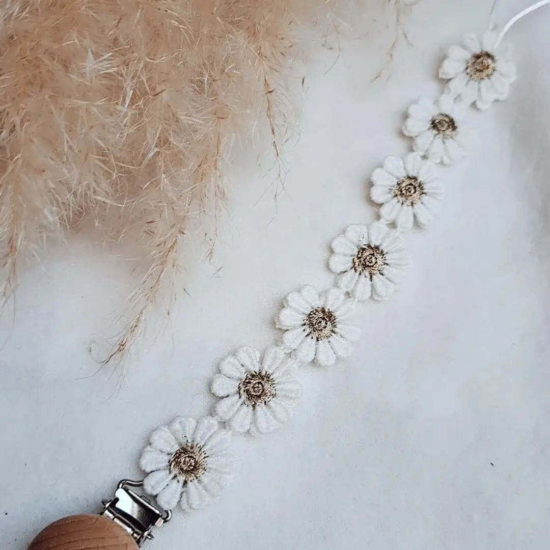 Attache tétine fleur marguerite – Image 2