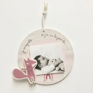 Plaque nouveau né en bois de peuplier Français rose