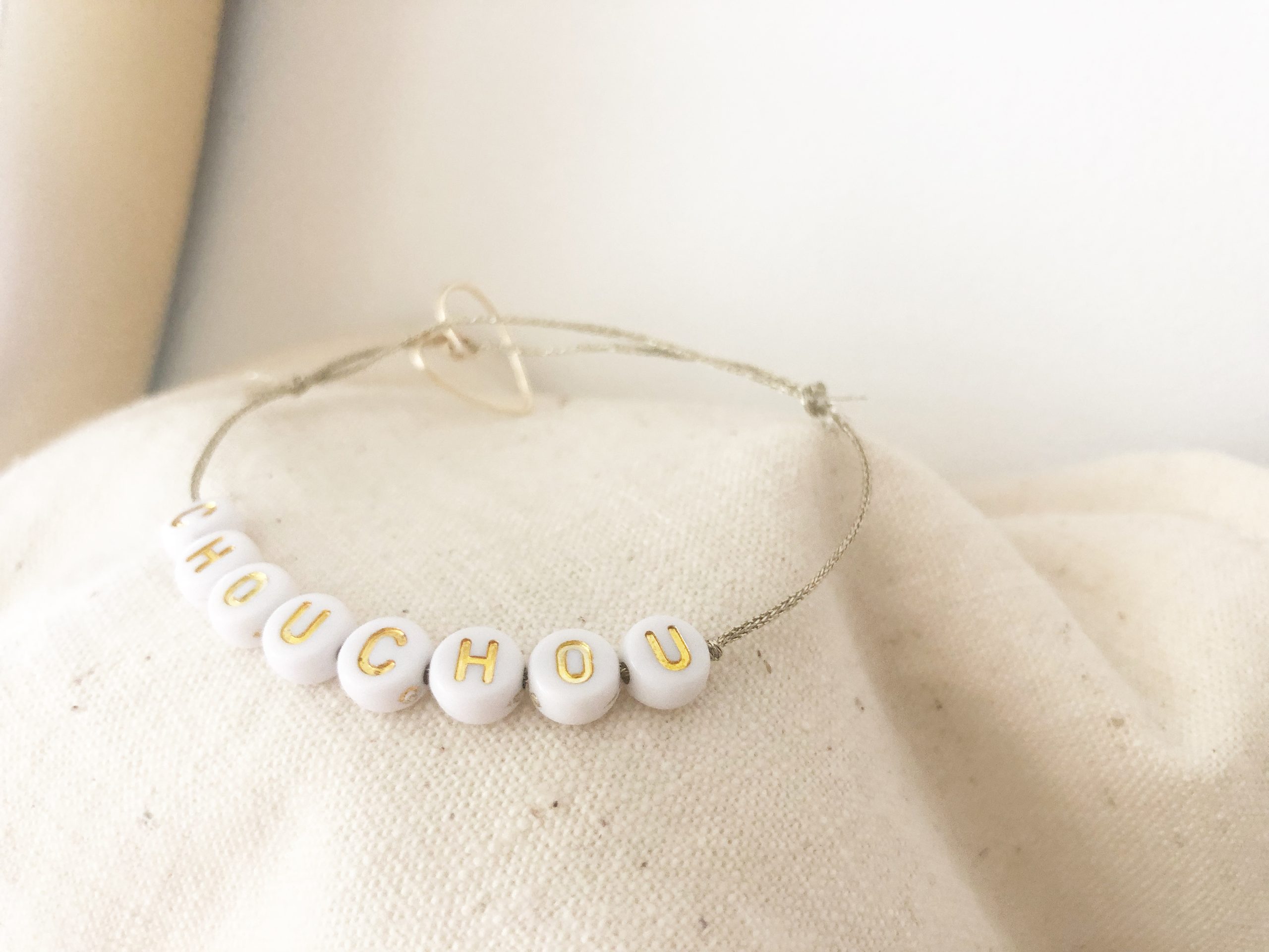 Bracelet perles et cœur « chouchou »