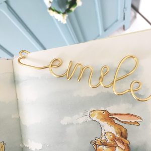 Marque-page en filaire 8 lettres