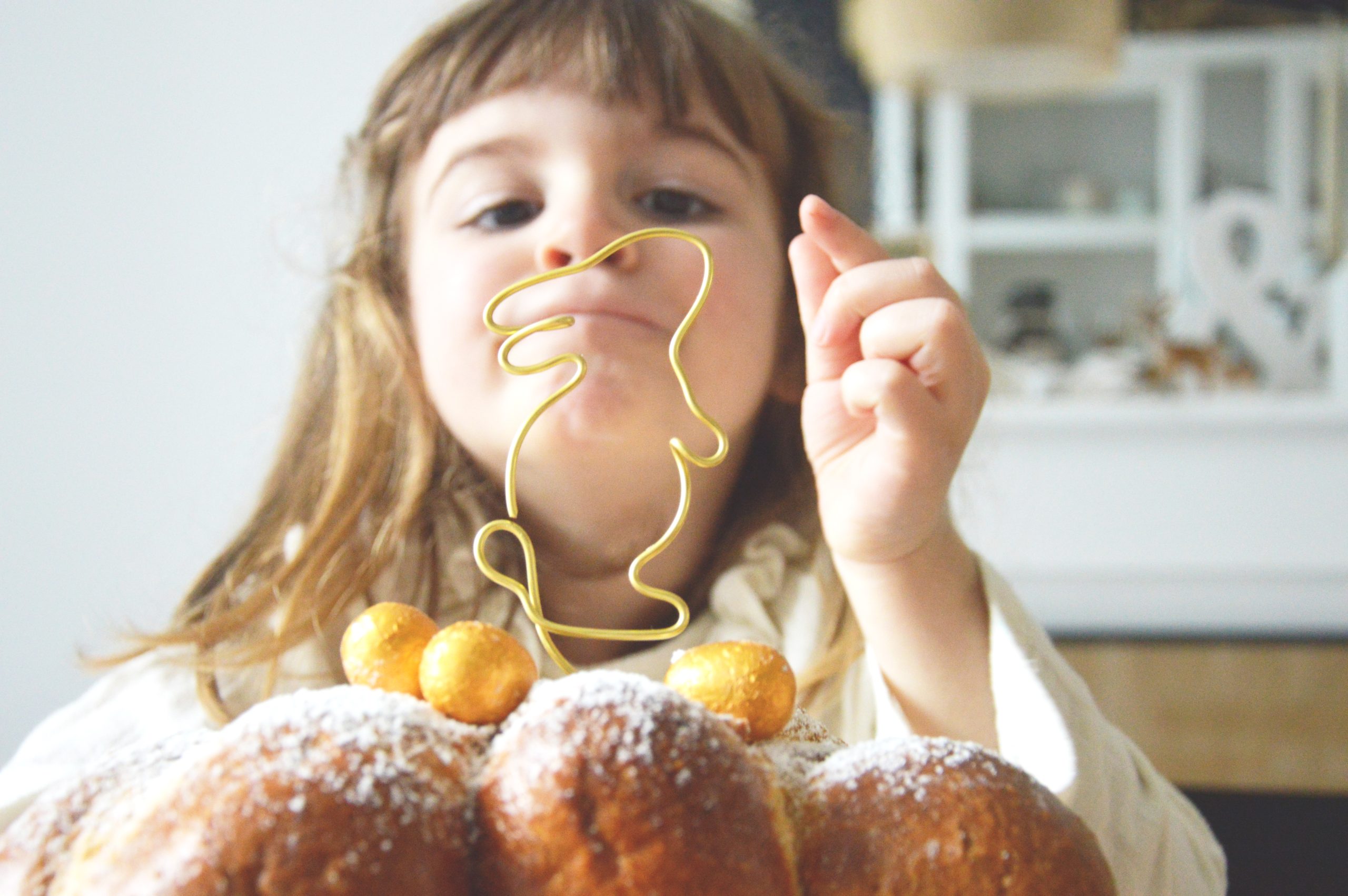 Le cake topper ballon en filaire doré – Image 2