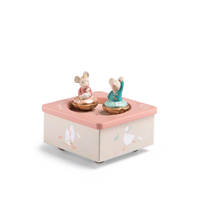 Boîte à musique – la petite école de danse