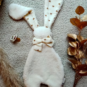 Doudou fait main à Fontenay en Parisis – Flocon et Moustache