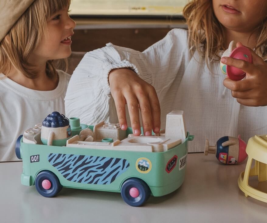 Le Van et ses figurines