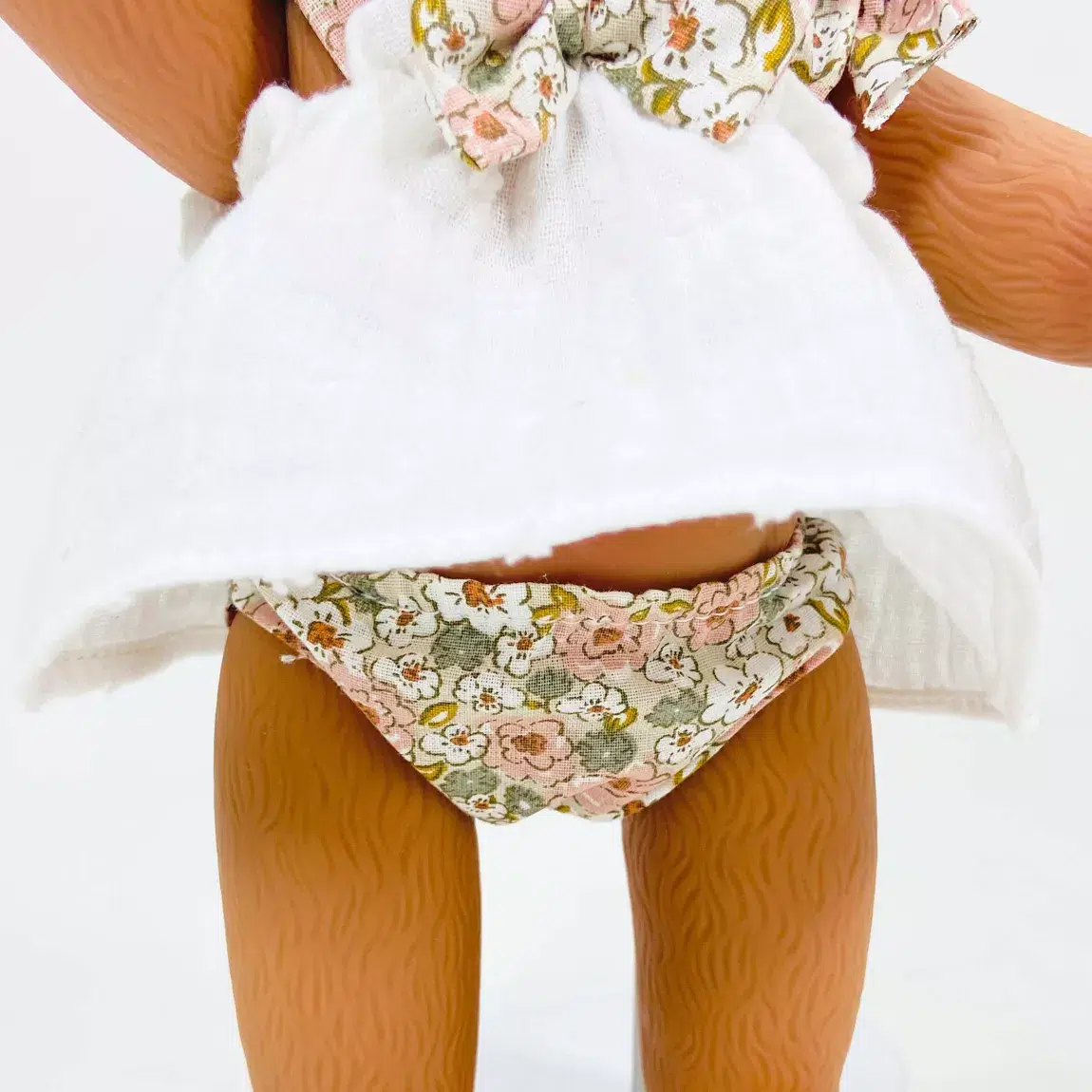 Poupée Ours Coquelicot Collection POPPY 1 Nines d’Onil – Image 3