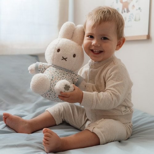 Peluche Miffy Lucky Leaves 30 cm grand – Image 2