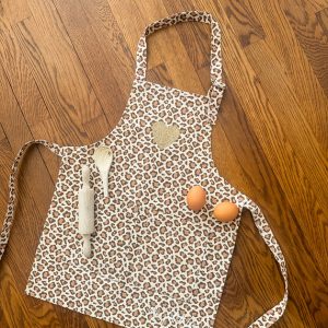 Tablier enfant léopard cœur paillette