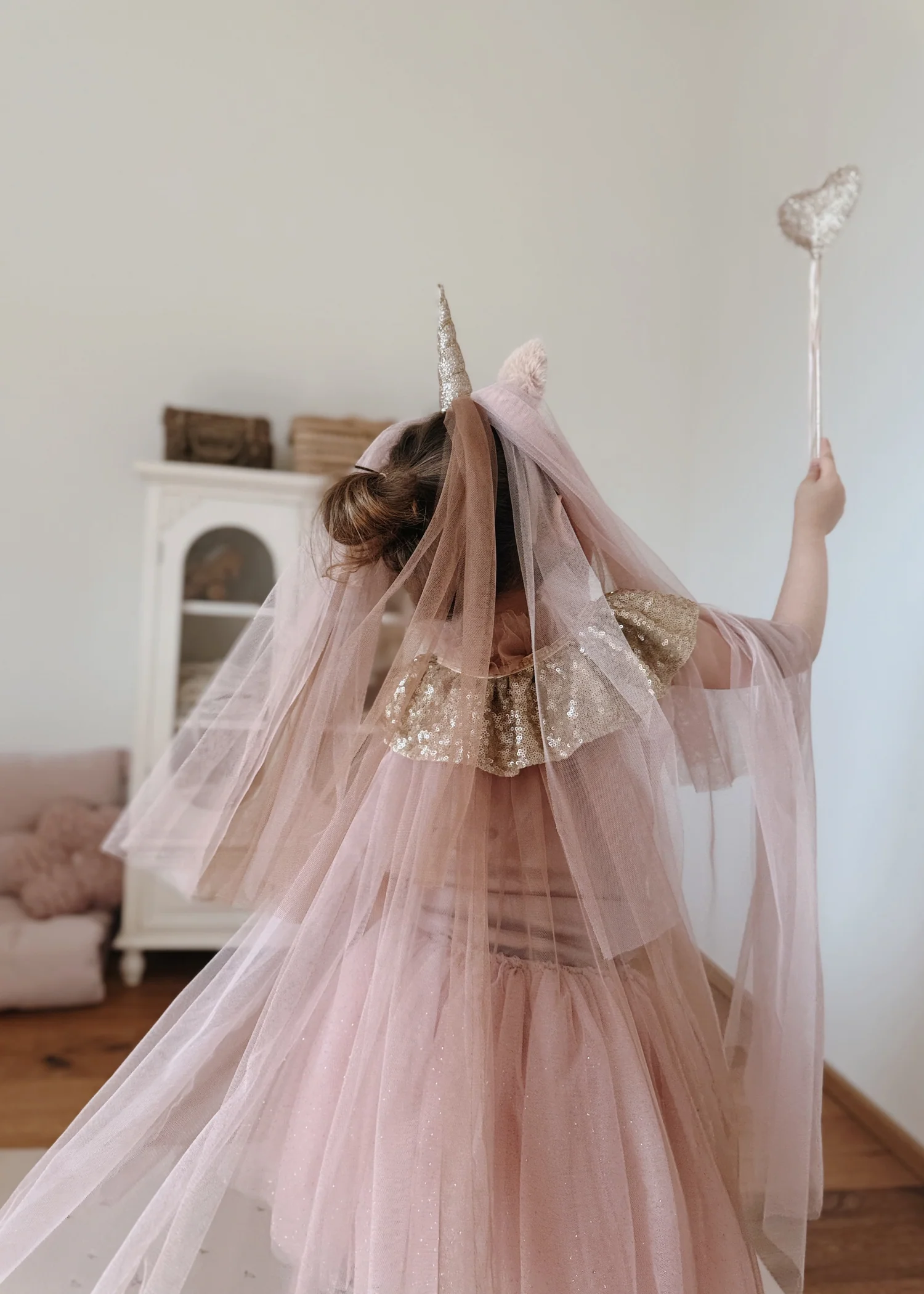 Cape déguisement de licorne Mrs Ertha – Image 3