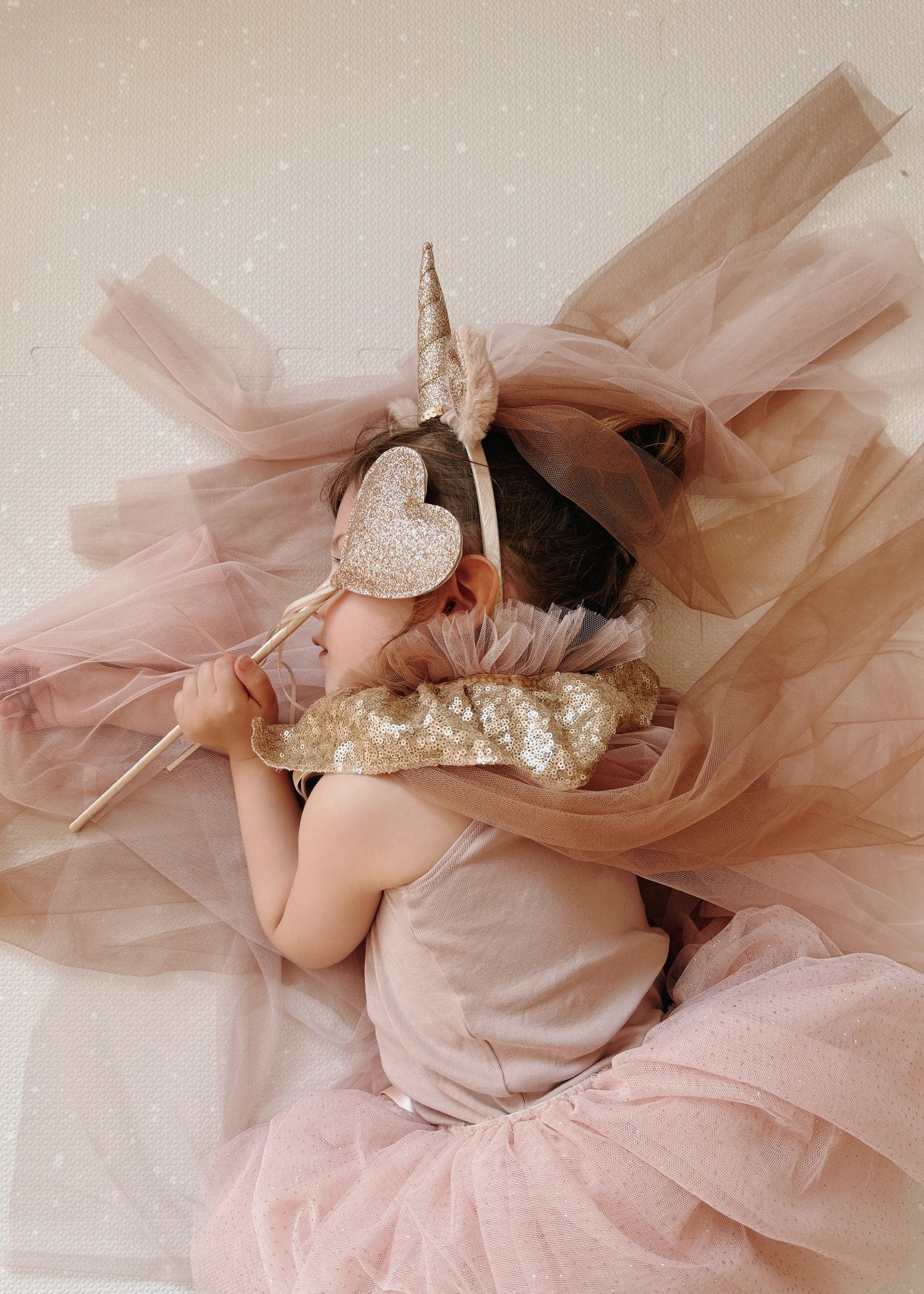 Cape déguisement de licorne Mrs Ertha – Image 4