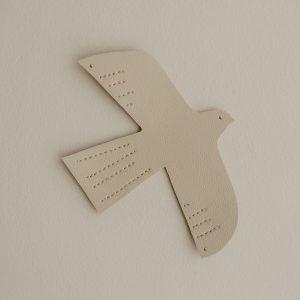 Oiseau en cuir taille M beige
