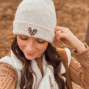 Bonnet coeur brodé léopard Beige