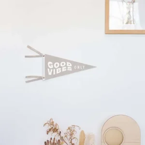 Fanion en feutre Good Vibes