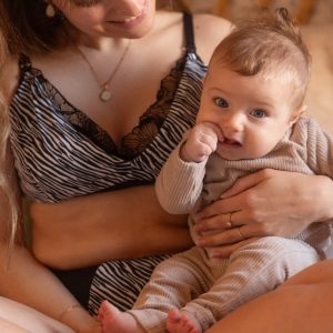 Le soutien-gorge Mona