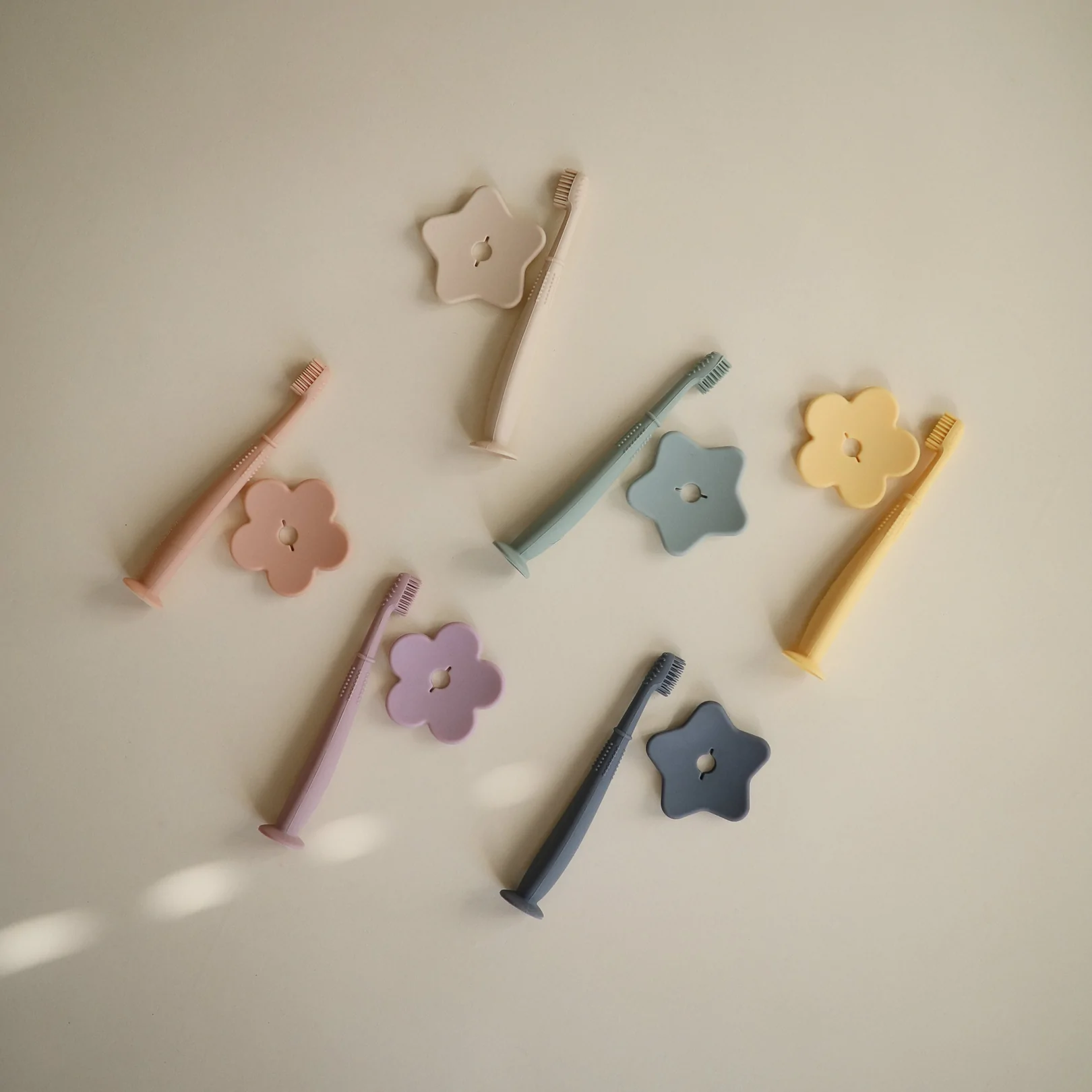 Brosse à dents Fleur / rose – Image 2