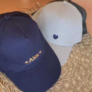Casquette brodée