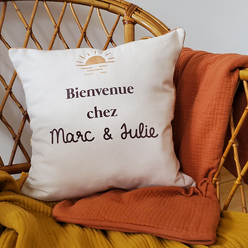 – DESTOCK – Coussin carré