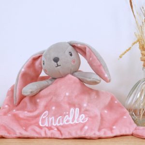 Doudou Lapin personnalisé brodé – Rose