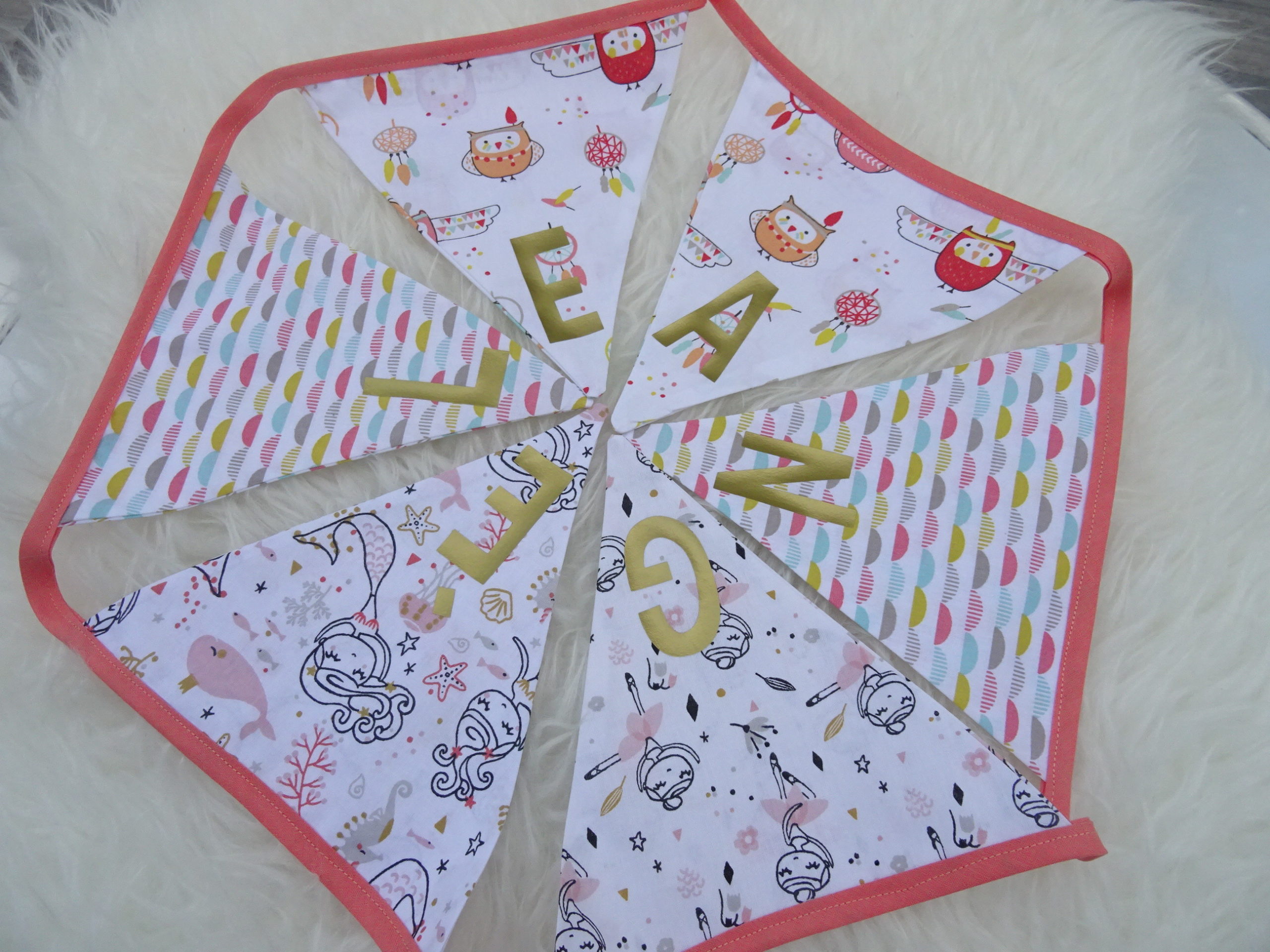 Guirlande de fanions en tissu personnalisée avec le prénom de bébé – Image 8