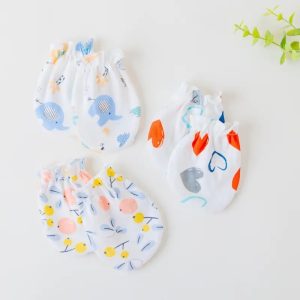 Lot 2 moufle bébé en coton décorer