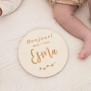 PLAQUE DÉCORATIVE « BONJOUR, MOI C’EST… »