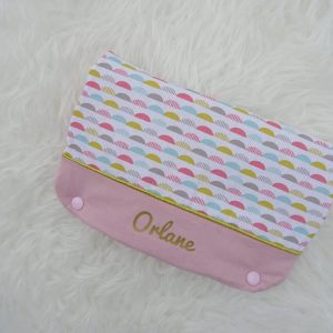 Pochette à barrettes et à élastiques