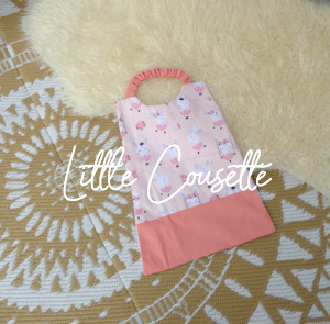 Serviette élastiquée cantine maternelle pour enfant-Couleur corail
