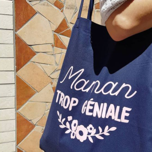Tote bag
